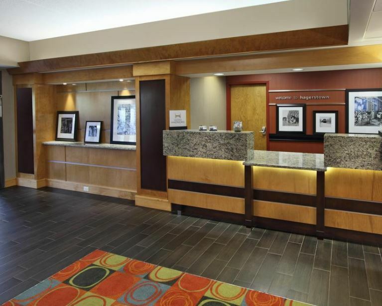 Hampton Inn Hagerstown-Maugansville Exterior foto